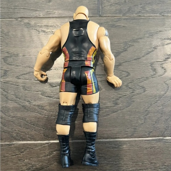 WWE The Big Show Giant Red & Black Wrestling Action Figure Mattel 2011 - Picture 2 of 2